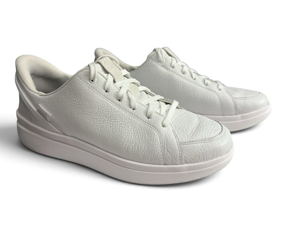 Kizik Sydney Sneakers All White Leather Hands Free Shoes Womens 10